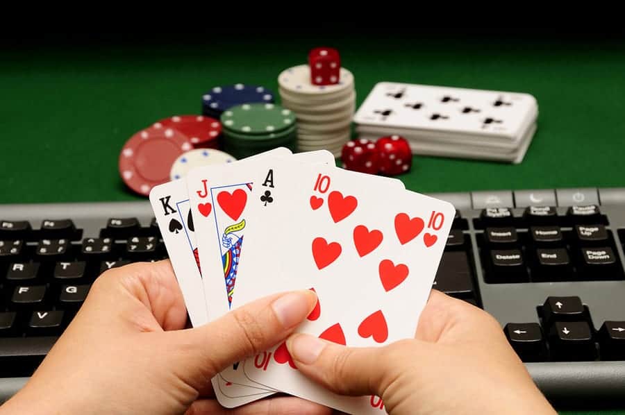 4 quan niệm sai lầm nên bỏ của những người chơi Poker nghiệp dư - Hình 1