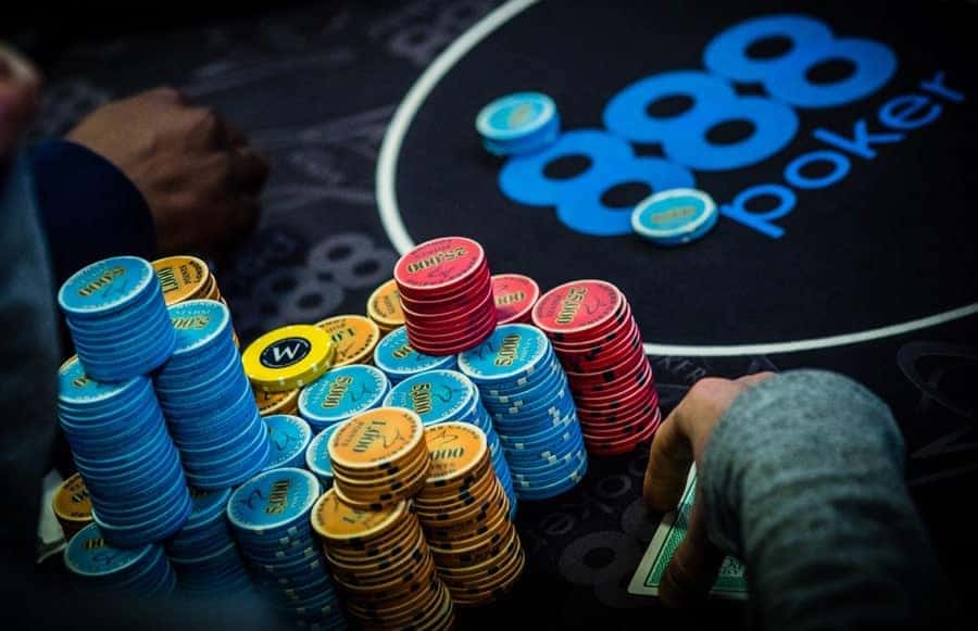 Bàn về việc chọn phòng cược trong game bài Poker - Hình 1