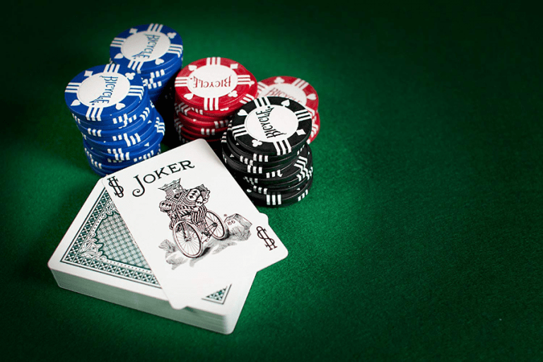 Game Poker online và chiến thuật chơi bài hợp lý nhất - Hình 1