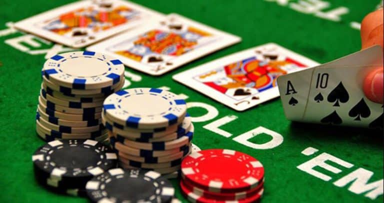 Chiến thắng đối thủ bằng những kinh nghiệm chơi Poker này để kiếm được tiền