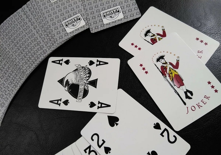 Để làm chủ bàn cược Poker dễ nhất bằng những cách thức nào?